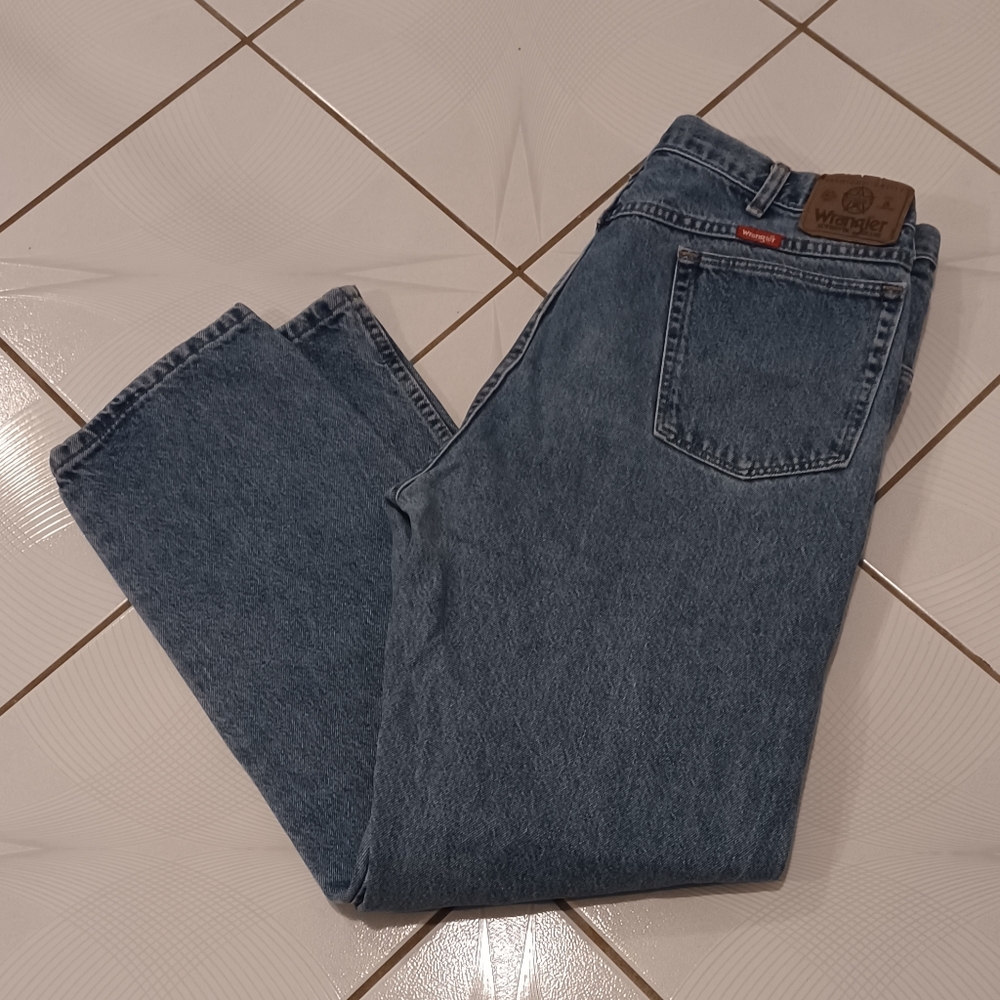 4/$60 Blue Wrangler Jeans - Size 38 X 32 (Men)